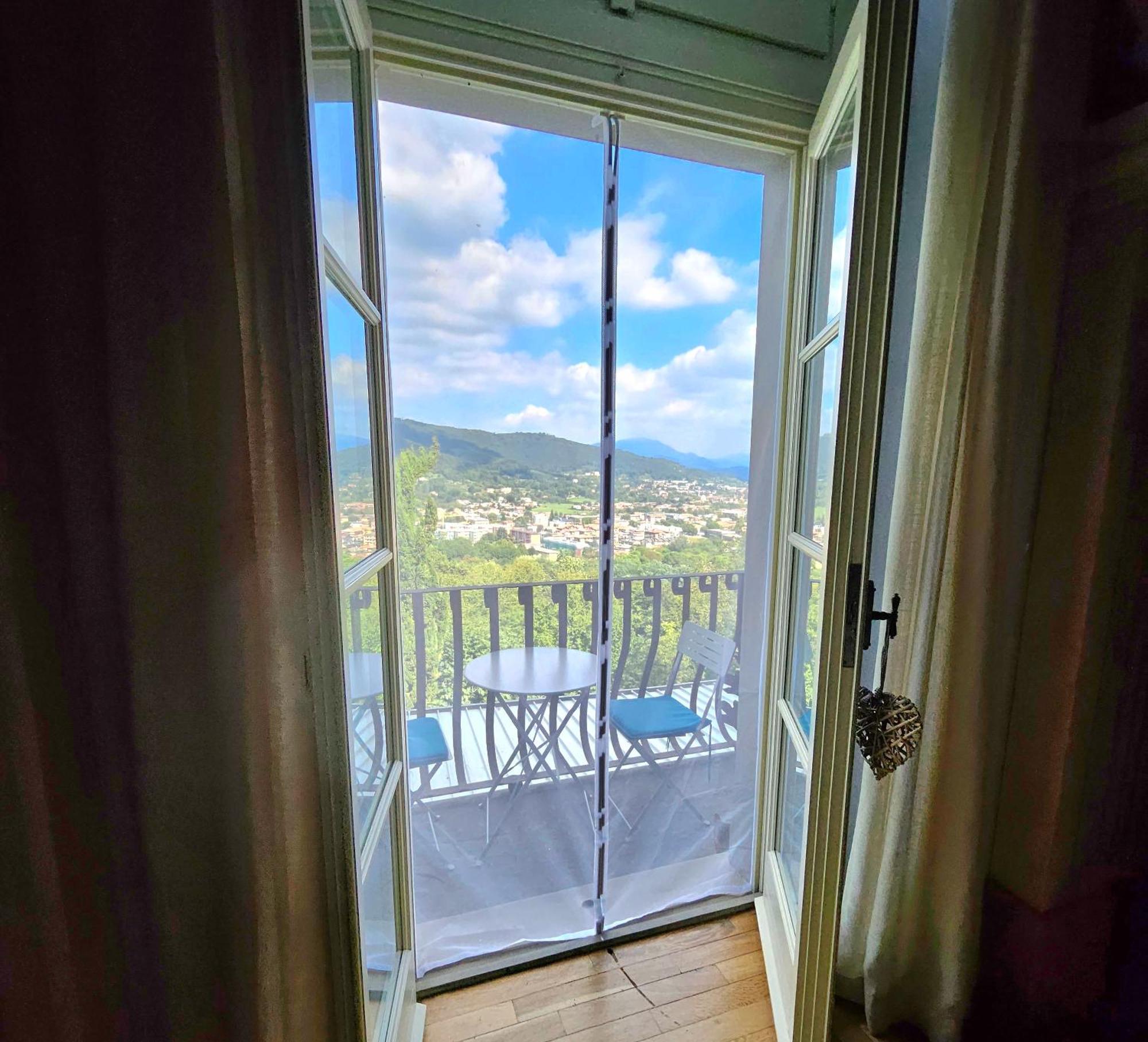 B&B Dimora Delle Donnole Bergamo Alta Exteriör bild